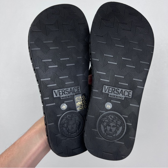 Versace Rubber Logo Platform Flip Flop Sandals - Picture 6 of 8